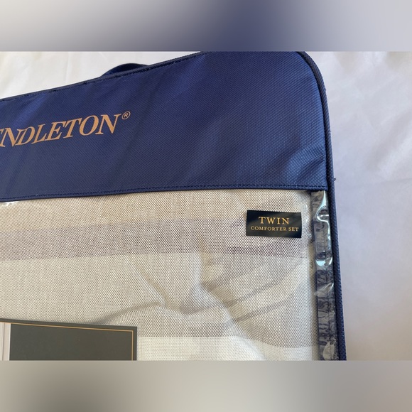 NEW Pendleton Cascade Stripe Comforter & Sham Set Size Twin - Picture 12 of 14